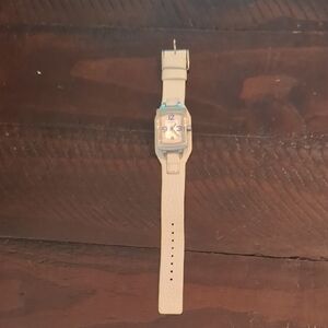 Fossil Cream Leather Watch